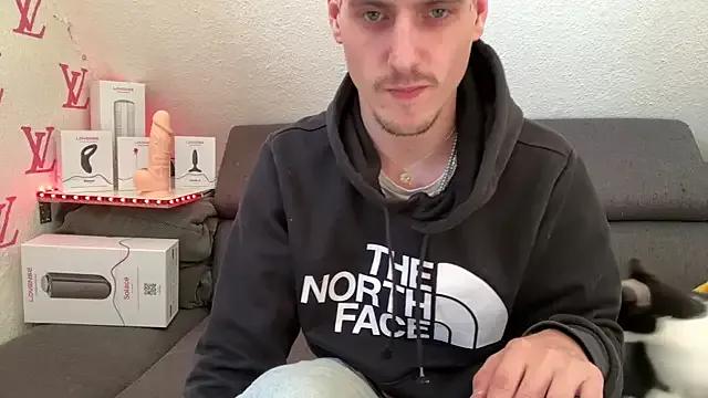 Cookieboy88 on StripChat 