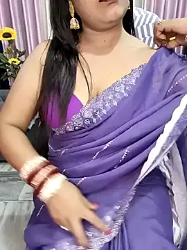 Offline Curvy_Nayara on StripChat