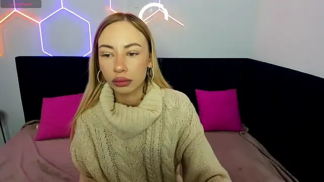 Offline Diana_Garrett on StripChat