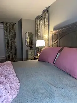 Offline docmilf12 on StripChat