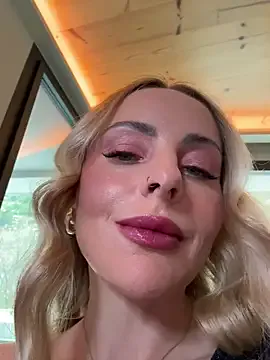 Offline EmaSalis on StripChat