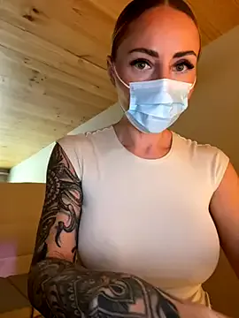 Offline EmaSalis on StripChat