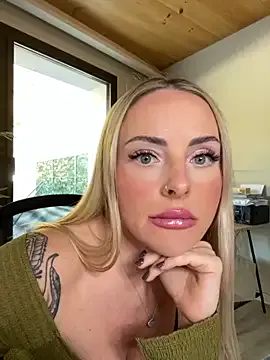 Offline EmaSalis on StripChat