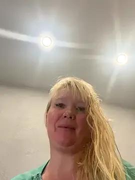 EmmaInLove23 — PUSSY I NEED