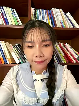 Offline Fire-18 on StripChat