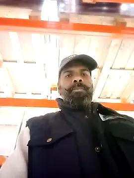 frenchblackc31 — Femme au boulot moi avec ma grosse bite