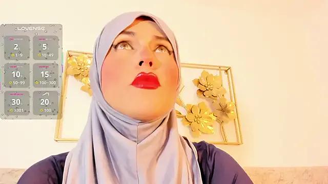 hanajameela — twerking spank ass