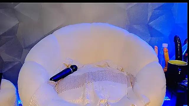 Horny_beautyyy — Freechat on StripChat