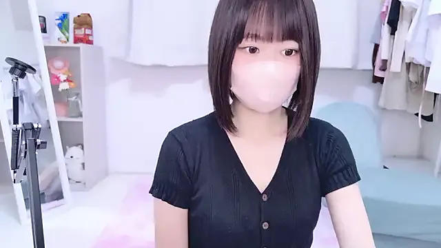 Offline Im_Yu-na on StripChat