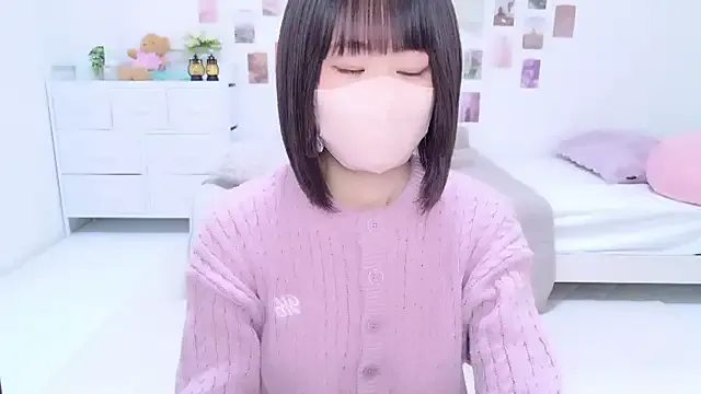 Offline Im_Yu-na on StripChat