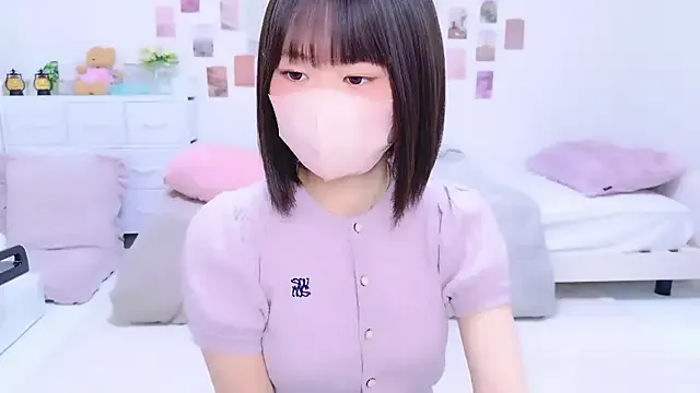 Offline Im_Yu-na on StripChat