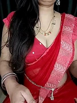 kaamuk_shweta — Aao mere dono boobs dekh lo