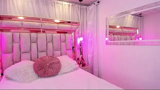 Katalina_Evans — Send Kisses 