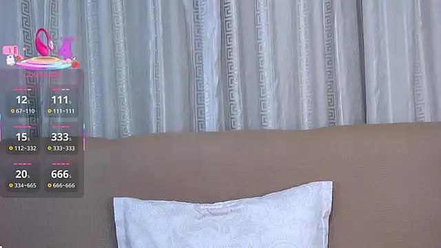 KaylaLewys — Undress meee:devil: