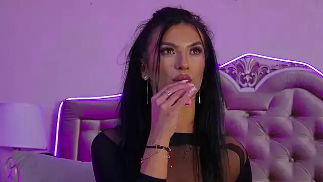 KinkyAmelie on StripChat 