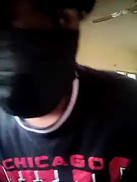 Offline kriZ08 on StripChat