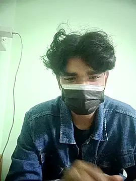 Offline kriZ08 on StripChat