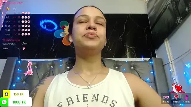 LAILAGUMMY on StripChat 