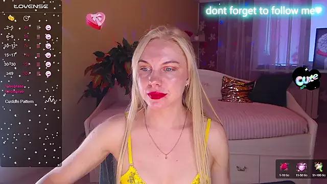 LiSinDoll on StripChat 