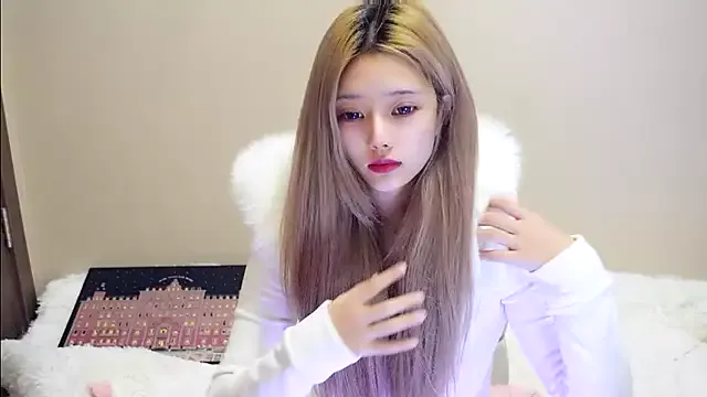 Offline lkjfdsks on StripChat