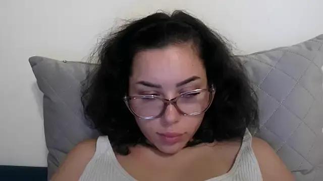 LovelyJulliette — naked