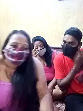 Offline LoveOnStream on StripChat