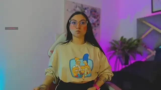 lucy_neil — Freechat on StripChat