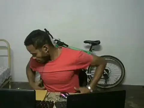 Freechat michel_sc on StripChat