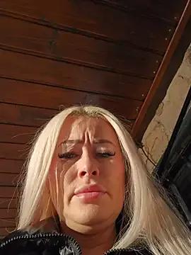 MILFBARBY — Freechat on StripChat