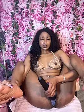 mismialove on StripChat 