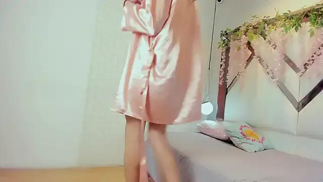 NallyMax1 on StripChat 