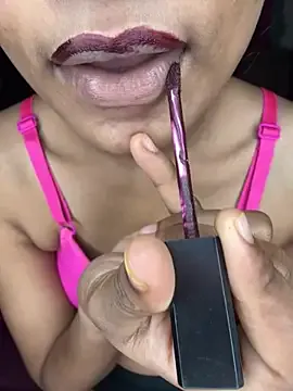 Offline Naughty_Taniya on StripChat