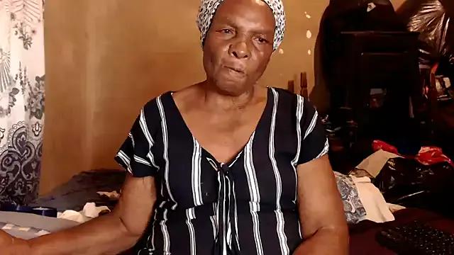 NaughtyGranny — Freechat on StripChat