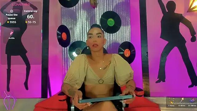 nickyminach_ — ummm delicius ass