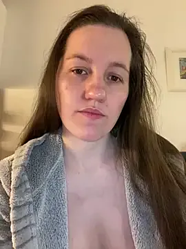 Offline Nicole-Ray on StripChat