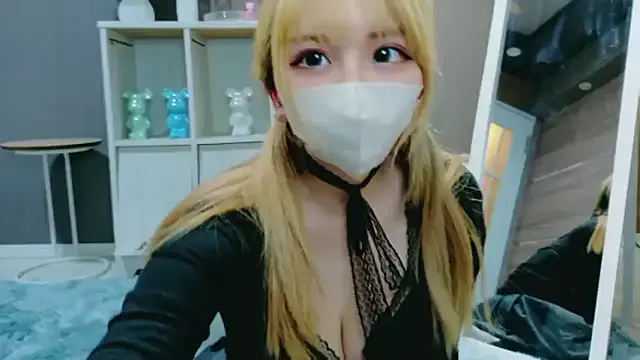 Offline niko-jpn on StripChat