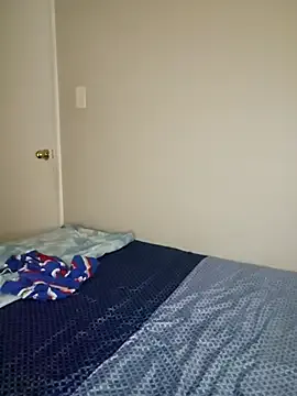 Offline oliviaprettypussy on StripChat