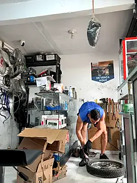 Freechat Paul22cm- on StripChat