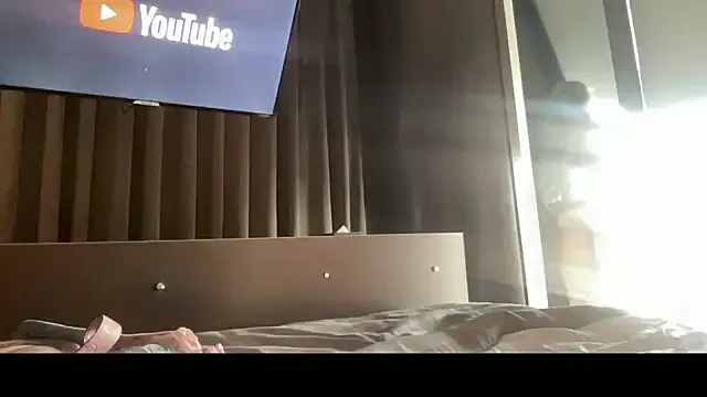 Offline petitebeauty on StripChat