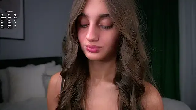 Offline PiquingOgalala on StripChat