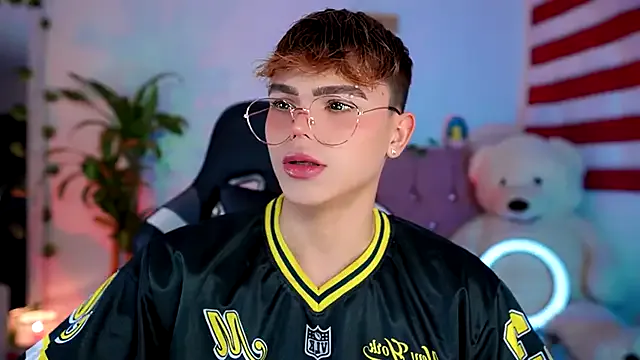 Offline PRINCE_STEV on StripChat