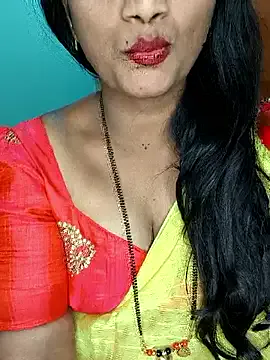 Offline Rachu_love on StripChat