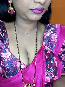 Offline Rachu_love on StripChat