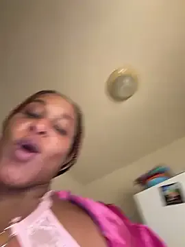 Offline Realwetpussy on StripChat