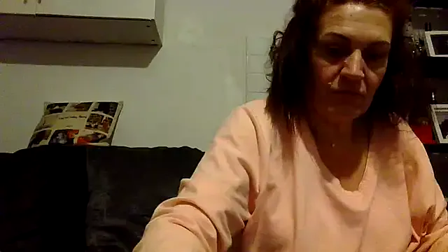 Offline RubyyRosee on StripChat