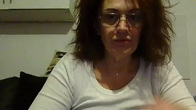 Offline RubyyRosee on StripChat