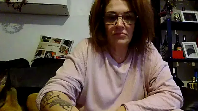 Offline RubyyRosee on StripChat