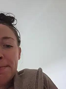 Sapphir3xoxo on StripChat 