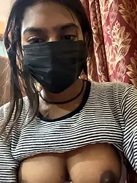 Offline sexyayeshadesi on StripChat