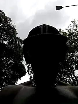 Siriss_boyrag on StripChat